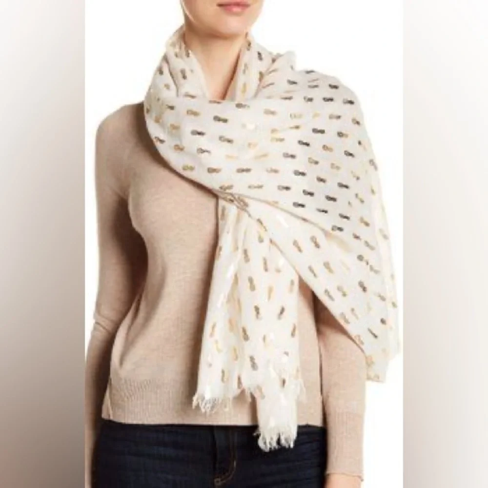 Printed Village Metallic Gold Pineapple Print Wrap Scarf